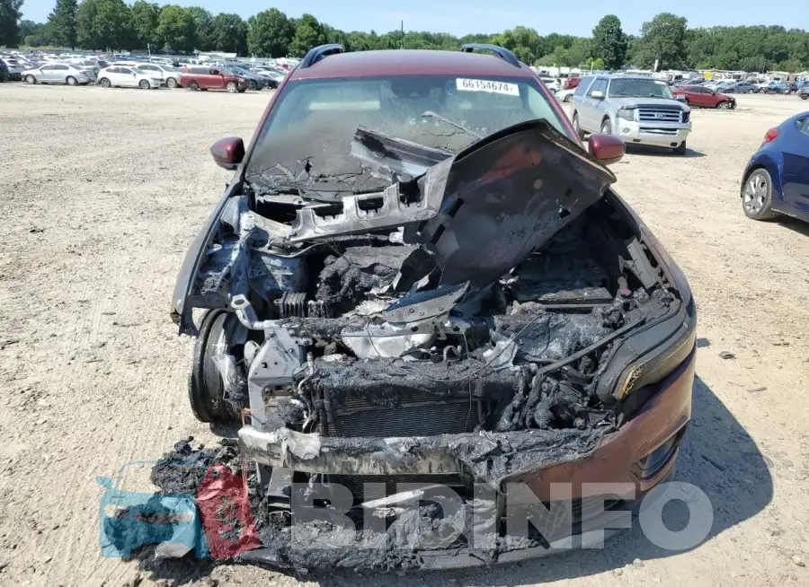 1C4PJLLB0MD173557 Photo# 5