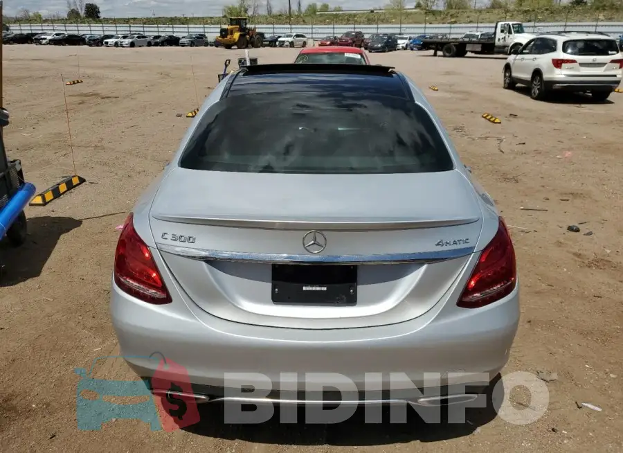 55SWF4KB4GU140934 Photo# 6