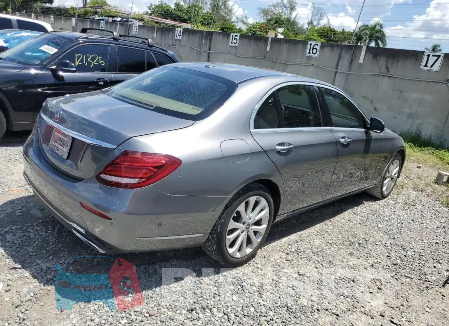 WDDZF4JB9JA391695 Photo# 3