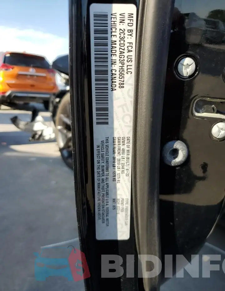 2C3CDZAG3PH565788 Photo# 12
