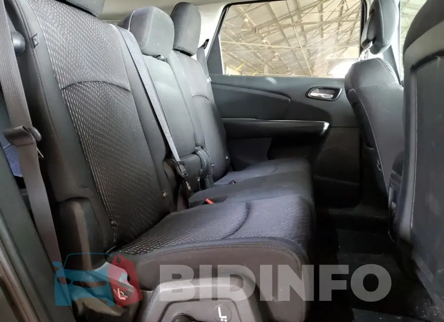 3C4PDCBG5FT510404 Photo# 11