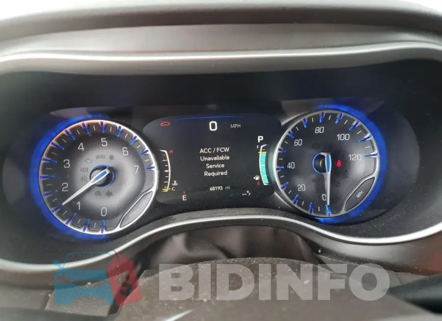 2C4RC1BG8KR705135 Photo# 9
