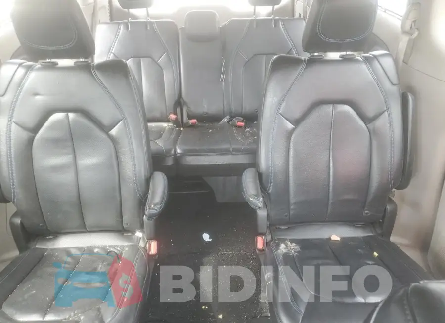 2C4RC1BGXMR601118 Photo# 10