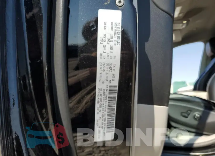2C4RC1DG6LR147008 Photo# 14