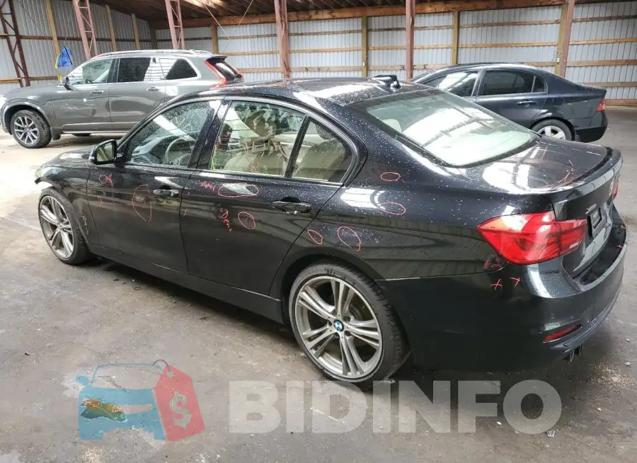 WBA8E3G5XGNU00732 Photo# 2