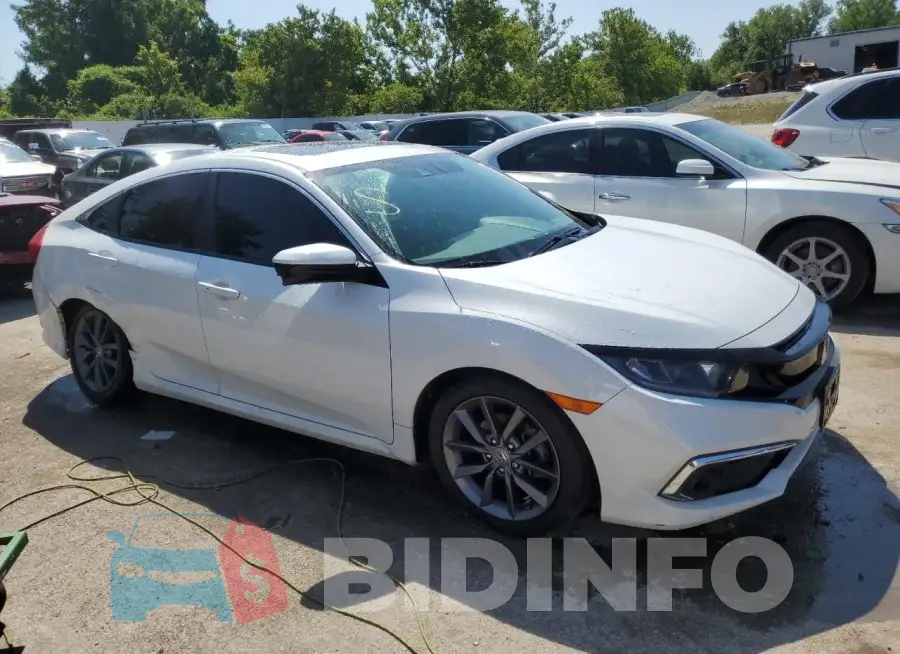 19XFC1F38ME002083 Photo# 4