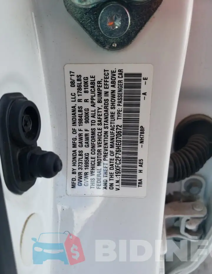 19XFC2F76HE070672 Photo# 13