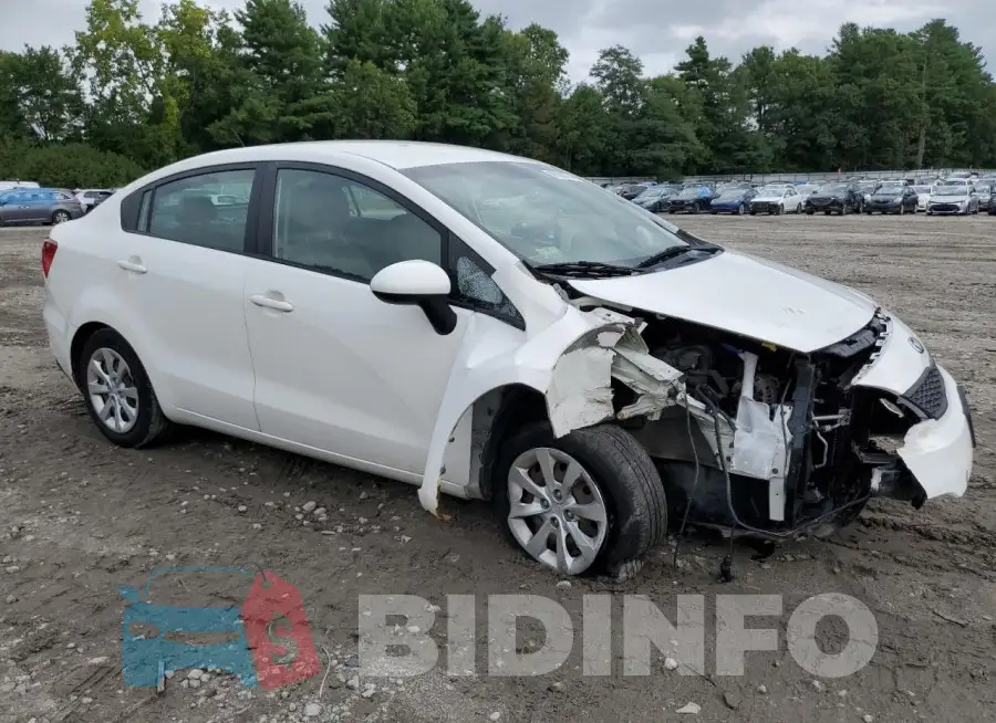 KNADM4A37G6557935 Photo# 4
