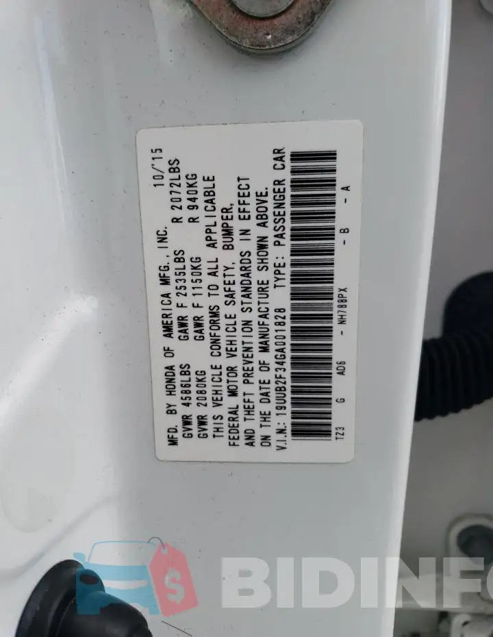 19UUB2F34GA001828 Photo# 12