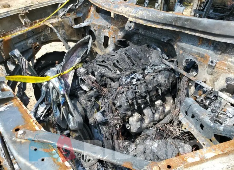 1GTP8DEDXKZ118825 Photo# 11