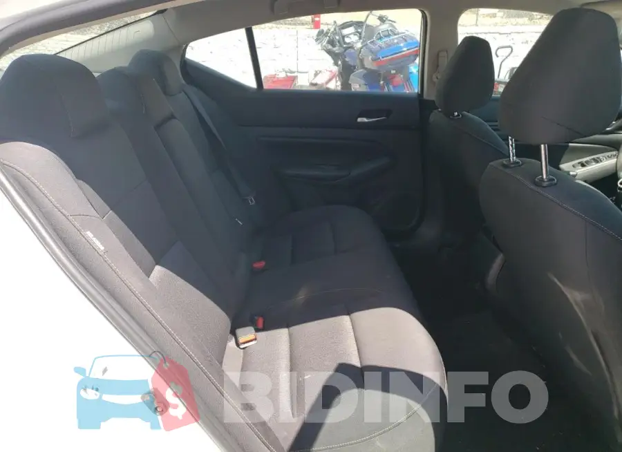 1N4BL4BV3NN327251 Photo# 10