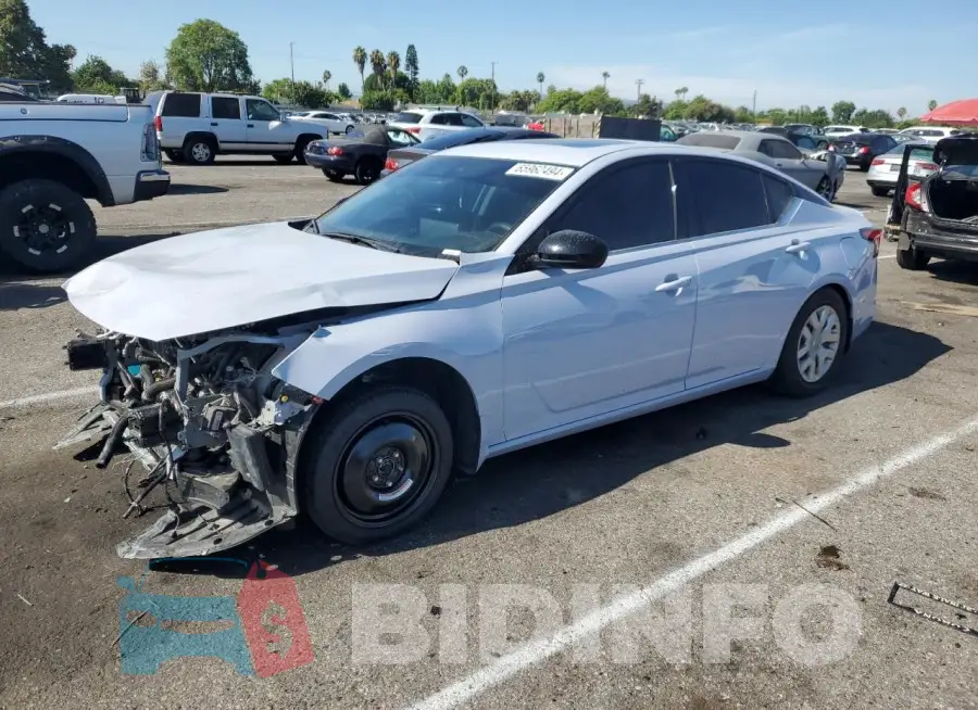 1N4BL4CV6PN415521 Photo# 1