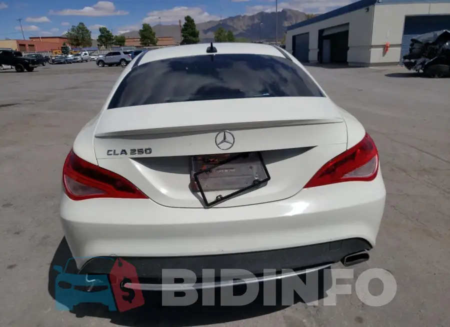 WDDSJ4EB2FN258741 Photo# 6