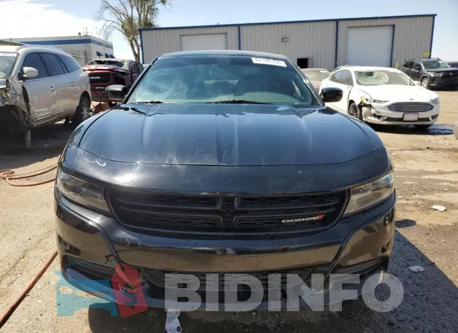 2C3CDXBG5LH111815 Photo# 5