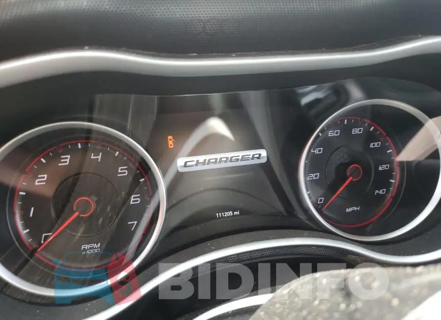 2C3CDXHG5JH125296 Photo# 9