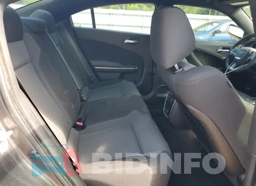 2C3CDXHG8FH879588 Photo# 10