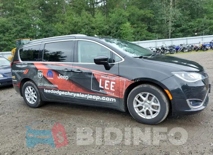 2C4RC1BG2LR132671 Photo# 4
