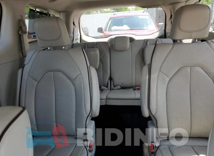 2C4RC1GG7LR281280 Photo# 10