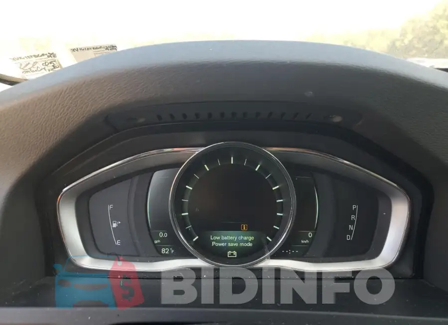 YV1612TB6F1308982 Photo# 9