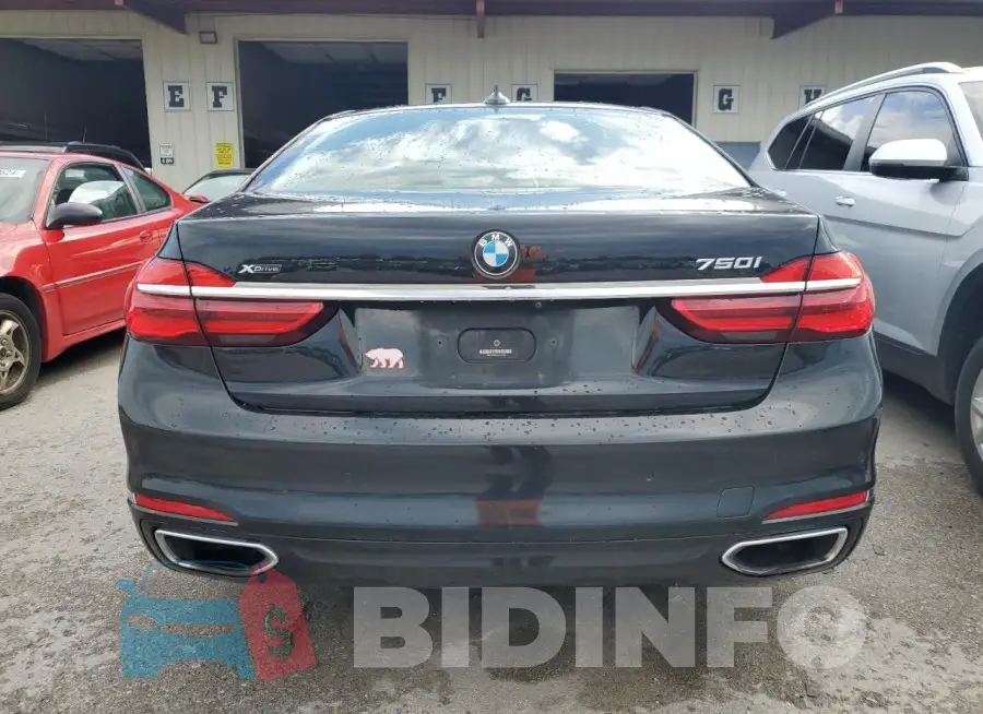 WBA7F2C53GG417336 Photo# 6