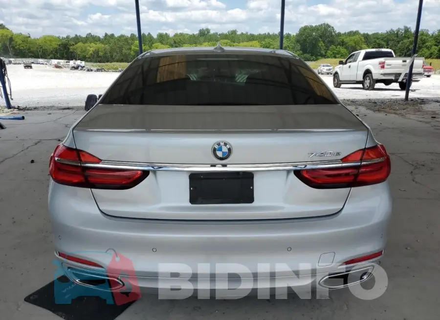 WBA7J2C55JG938323 Photo# 6