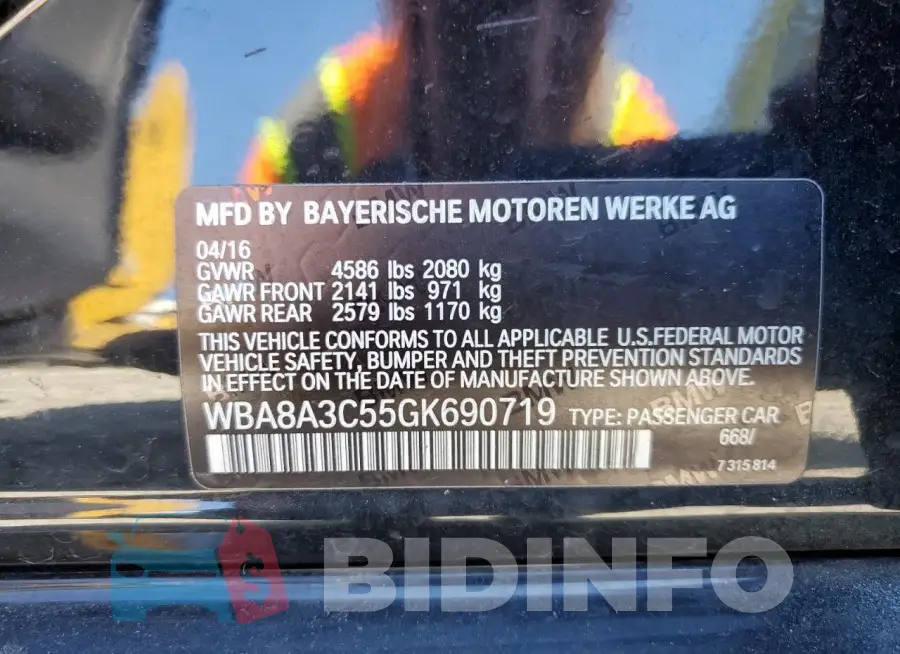 WBA8A3C55GK690719 Photo# 13