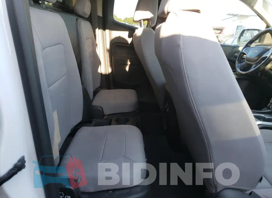 1GCHTCEN4K1175283 Photo# 11