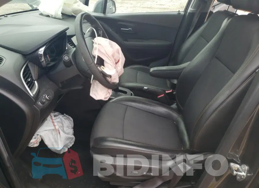 KL7CJLSB3JB617373 Photo# 7