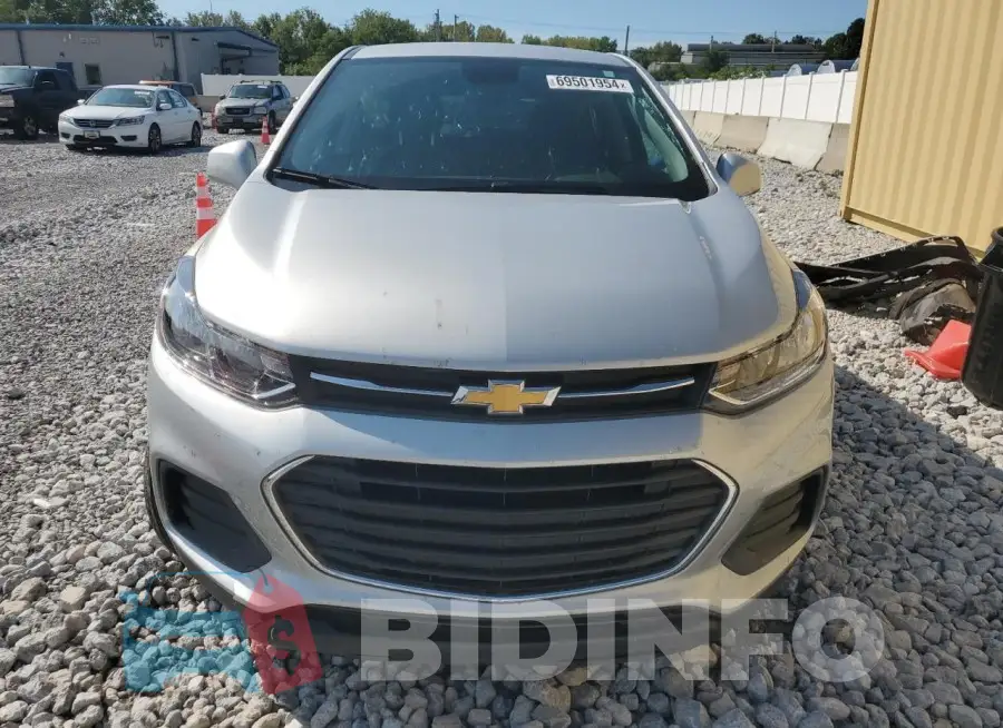 KL7CJNSM0NB545583 Photo# 5