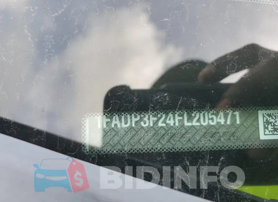 1FADP3F24FL205471 Photo# 12