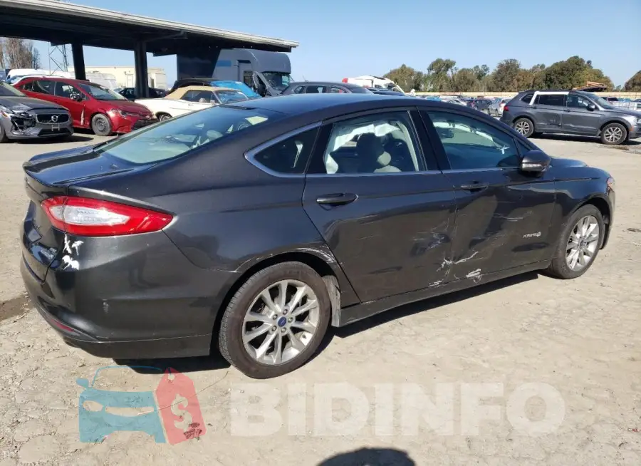 3FA6P0RUXKR182164 Photo# 3