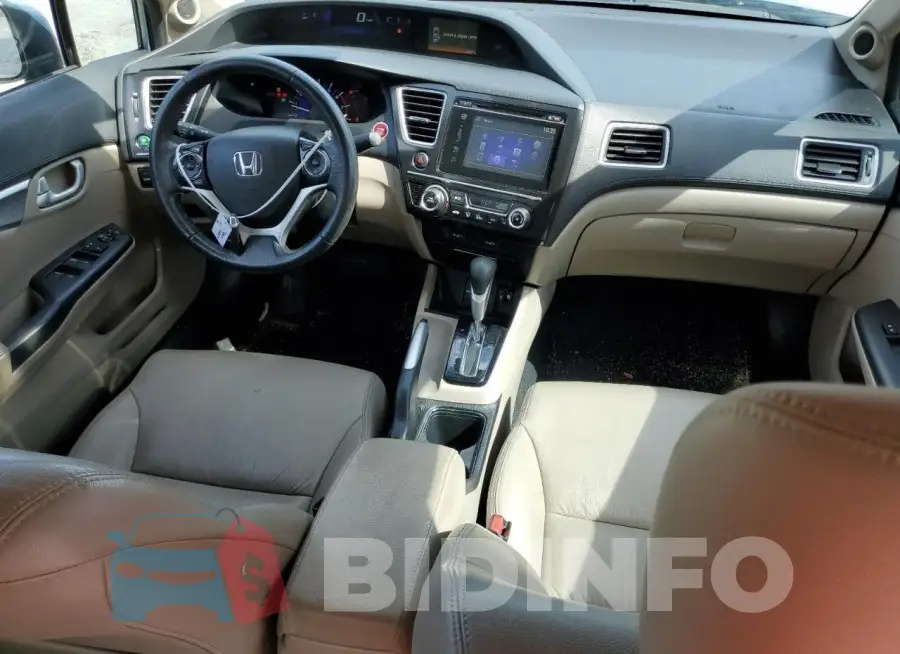 19XFB4F34FE000032 Photo# 8