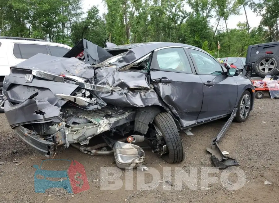 19XFC1F36HE213174 Photo# 3