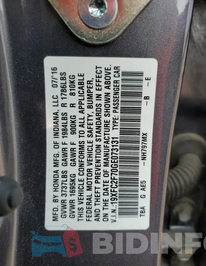 19XFC2F70GE073131 Photo# 12
