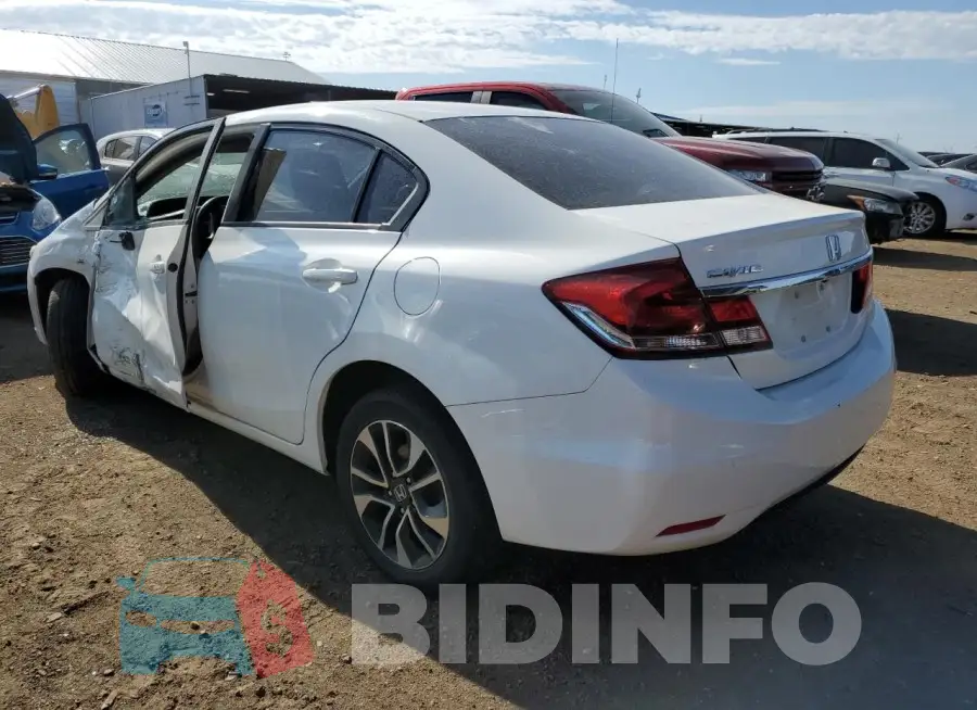 2HGFB2F88FH520675 Photo# 2