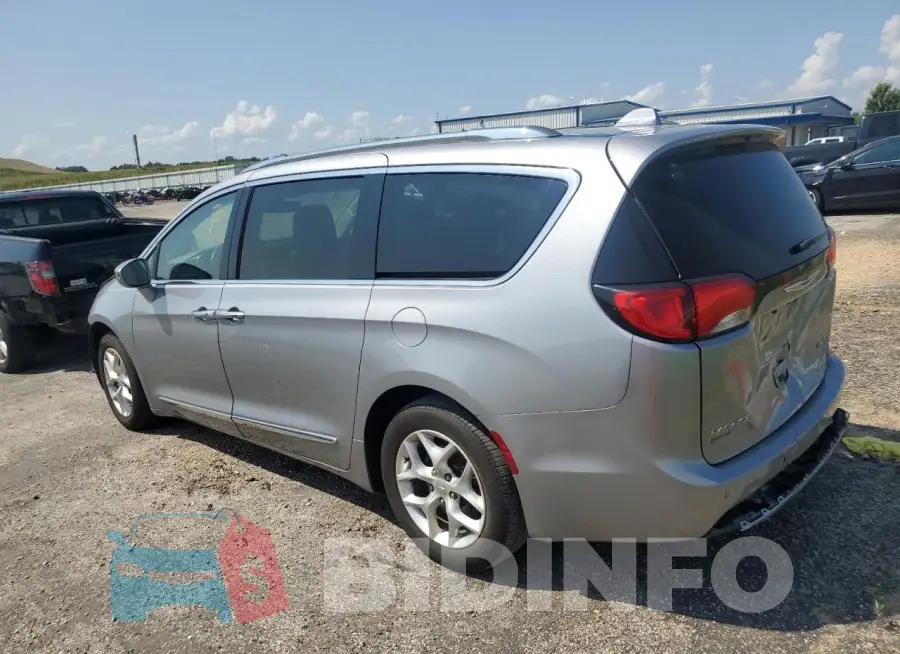 2C4RC1GG8LR283670 Photo# 2