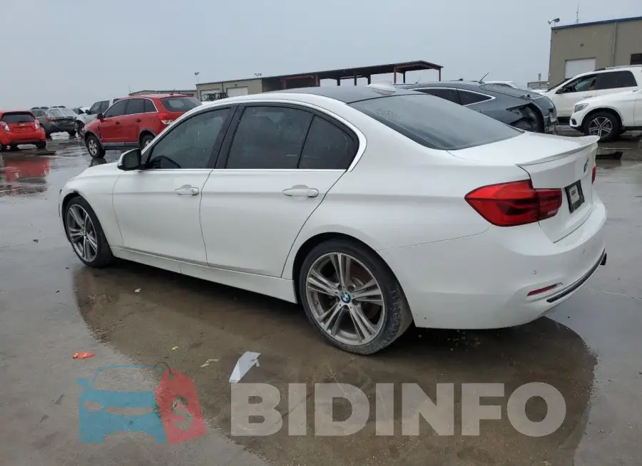 WBA8B3G55GNT92483 Photo# 2