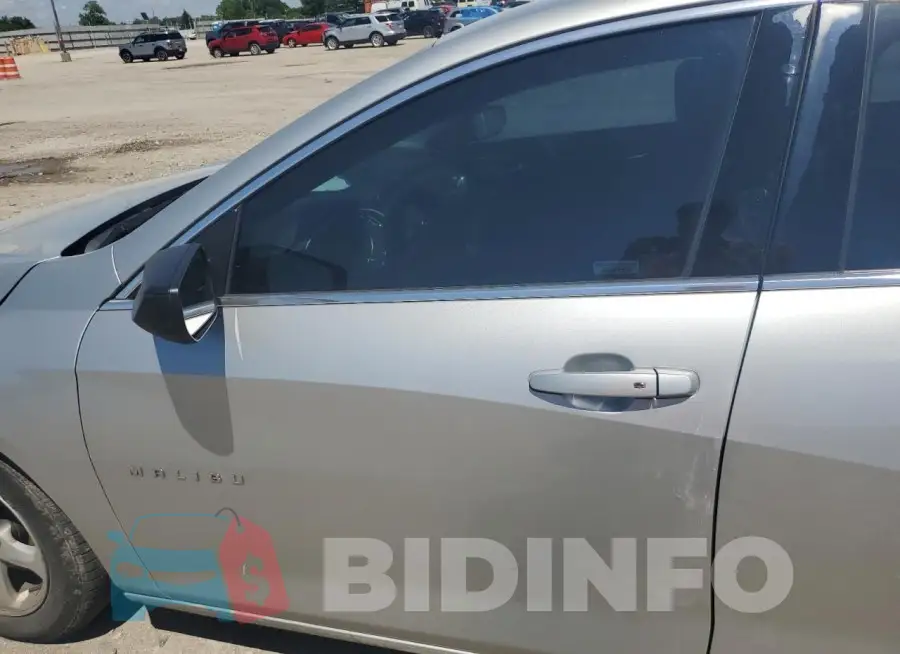 1G1ZB5ST4HF143492 Photo# 7