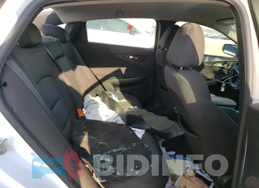 1G1ZD5ST4JF277516 Photo# 10