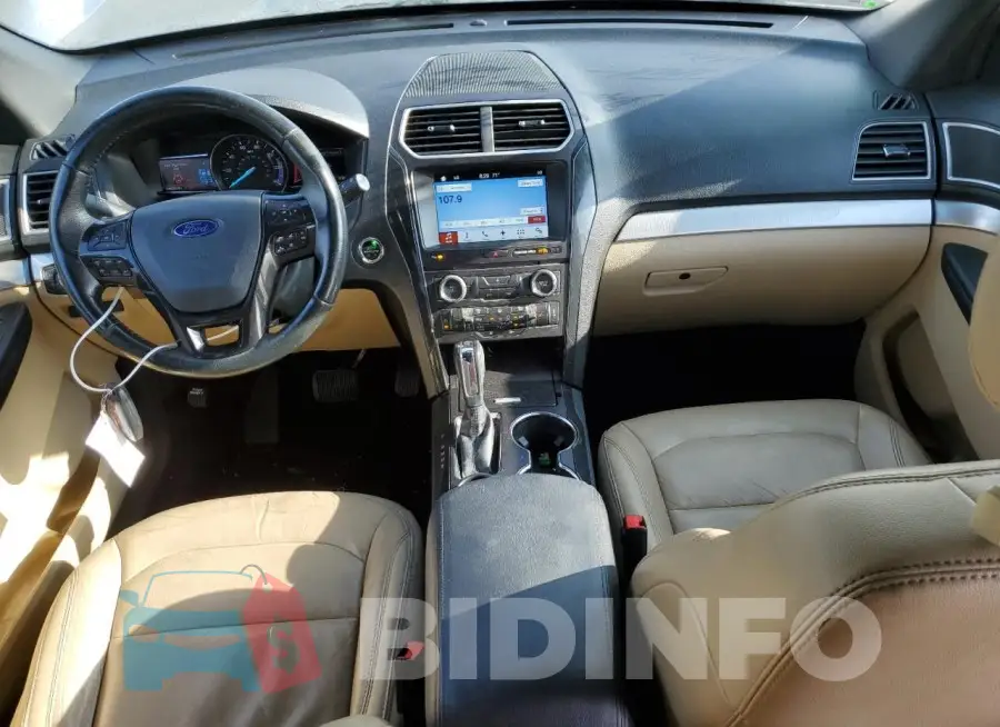 1FM5K7D82HGC55708 Photo# 8
