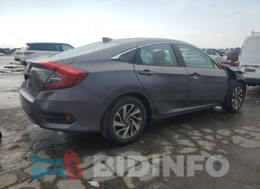 19XFC2F71HE027616 Photo# 3