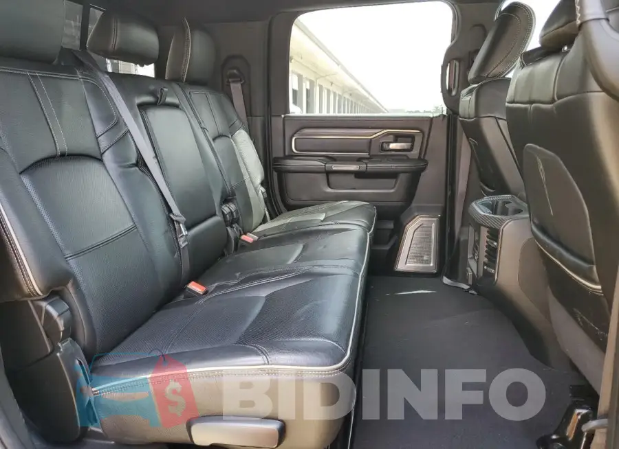 3C63R3PL7LG109177 Photo# 10