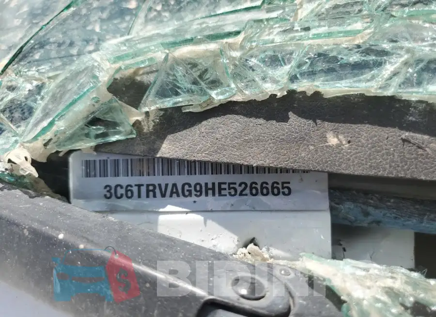 3C6TRVAG9HE526665 Photo# 13
