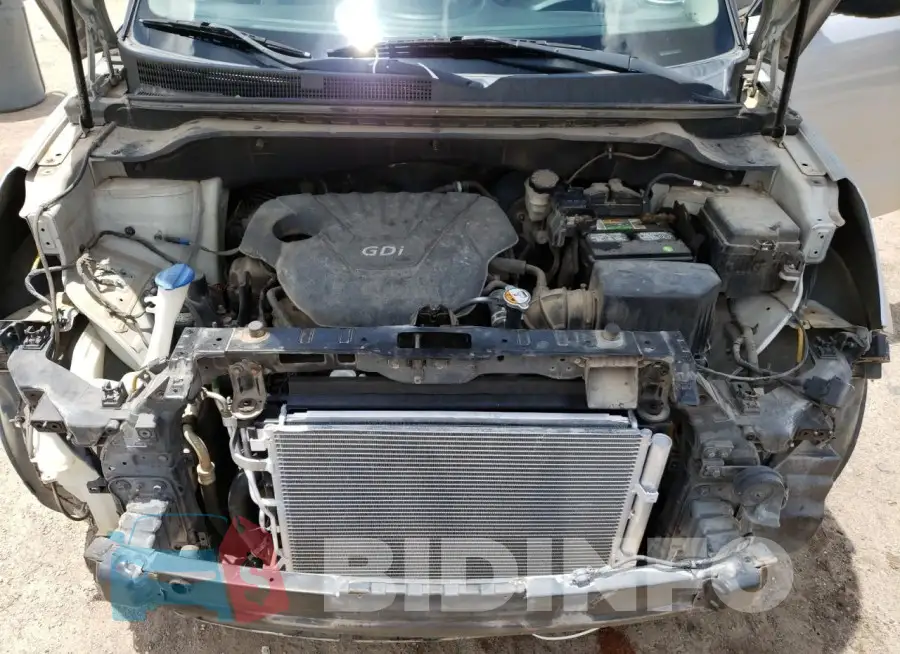 KNDJN2A28F7753387 Photo# 11