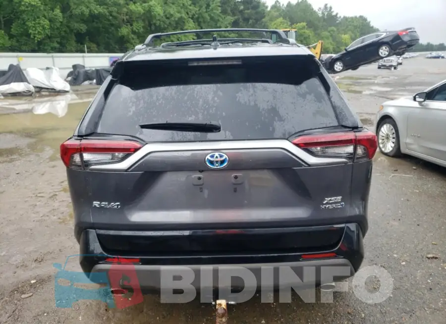 2T3EWRFV6KW017413 Photo# 6