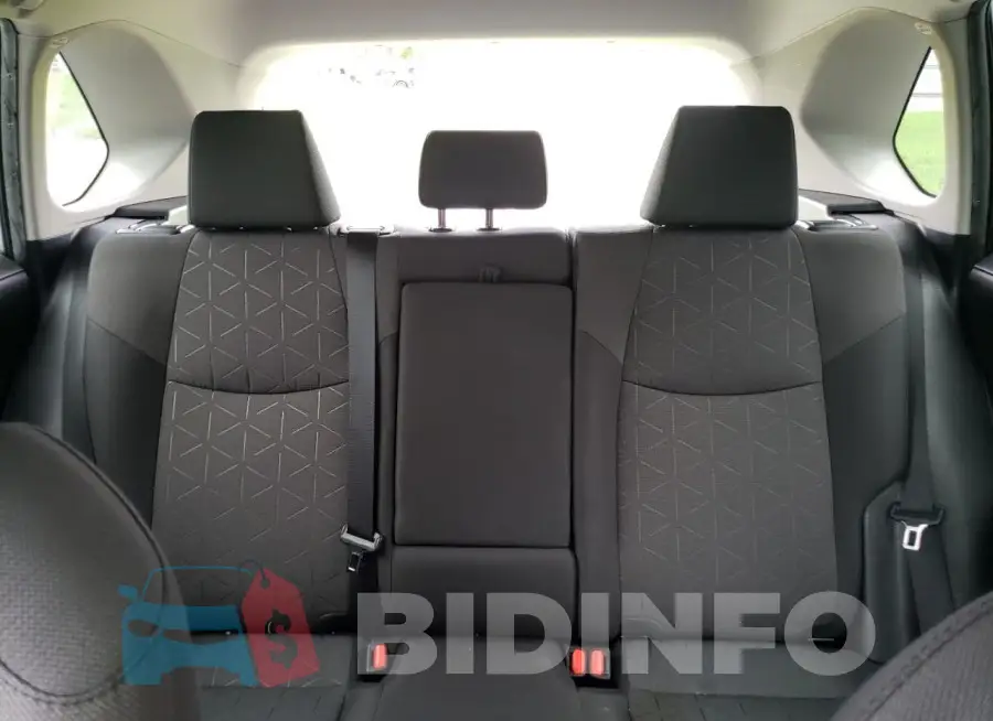 2T3P1RFV8LC072147 Photo# 10