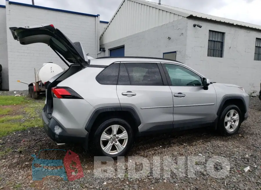 2T3P1RFV8LC072147 Photo# 3