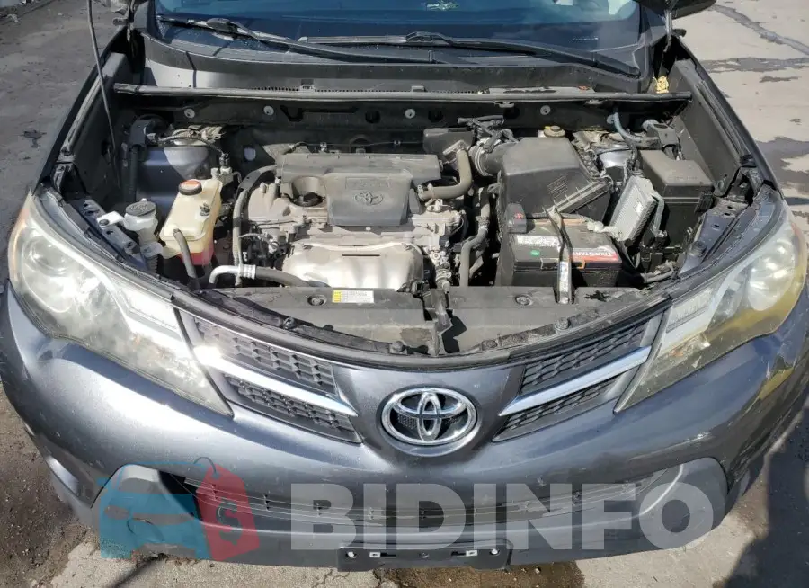 JTMBFREV6FD174172 Photo# 12