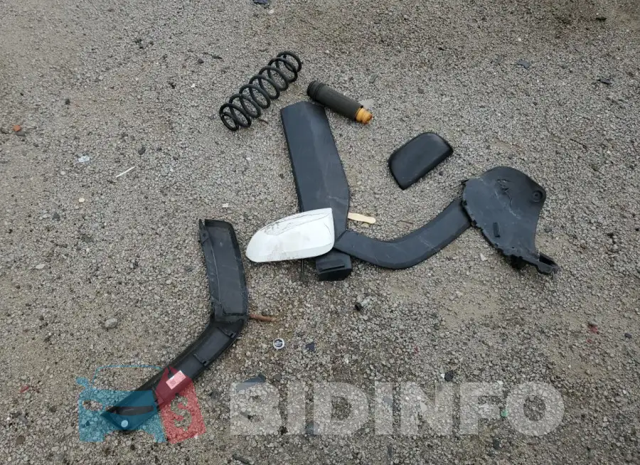 JTMW1RFVXLD044289 Photo# 13