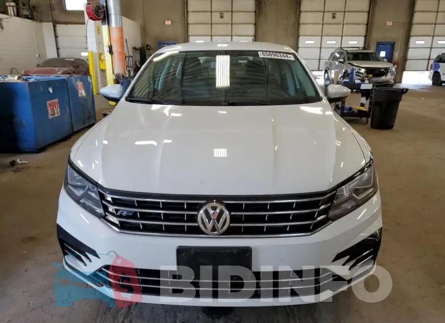 1VWDT7A3XHC072843 Photo# 5